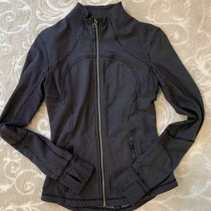 Gray lululemon forme jacket size 4